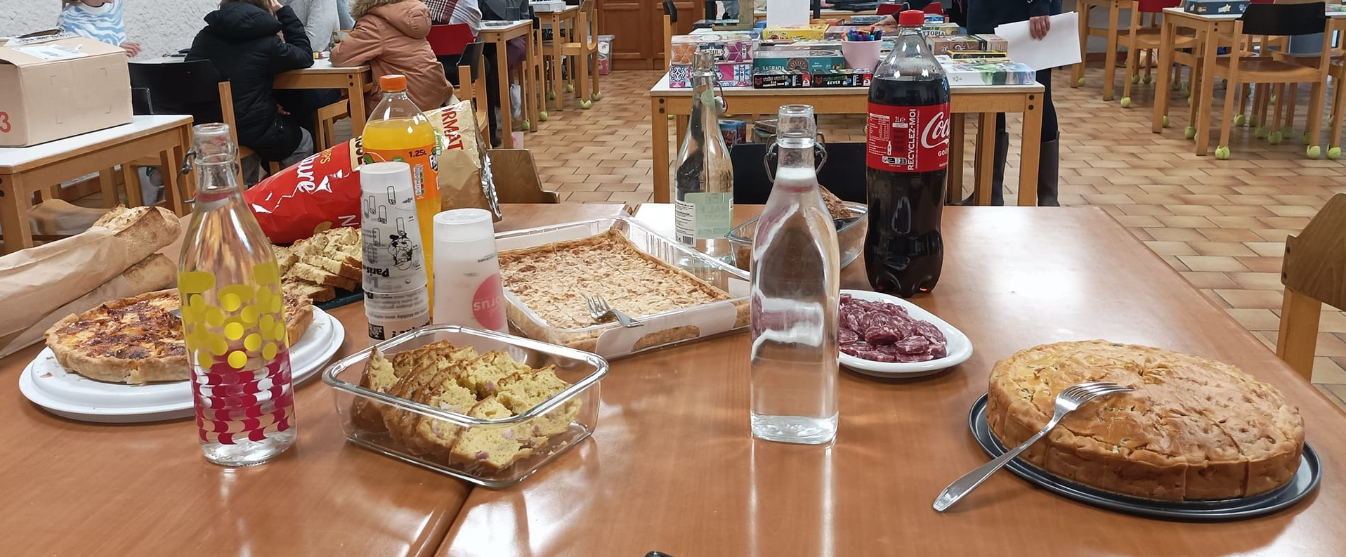 Photo d'un repas partagé